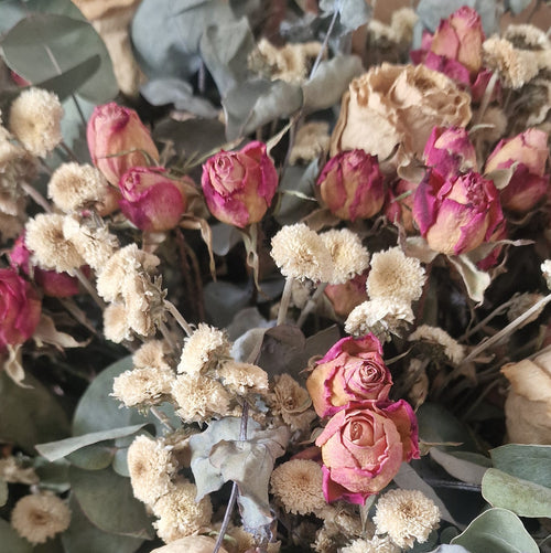 Ramo de flores secas